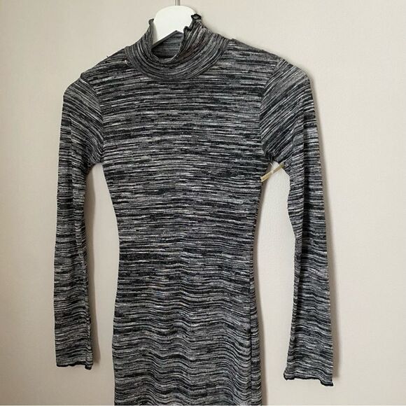Velvet Torch Dress Mock Neck Gray Marled Long Sleeve Business Casual Neutral - Picture 2 of 9